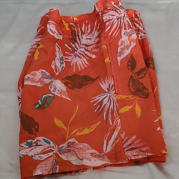 GAP Board Shorts - M, L, XL - Picture 7 of 9